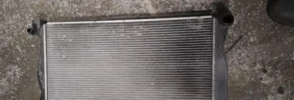 Audi A6 S6 C6 4F Coolant radiator