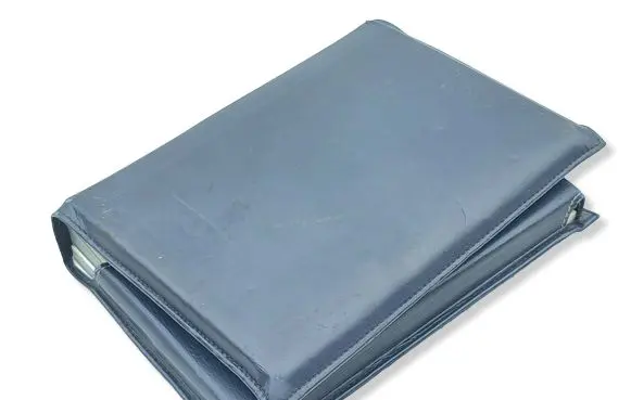 Maserati Quattroporte Owners service history hand book 
