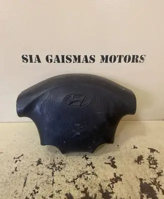 Hyundai H-100 Steering wheel airbag cover 