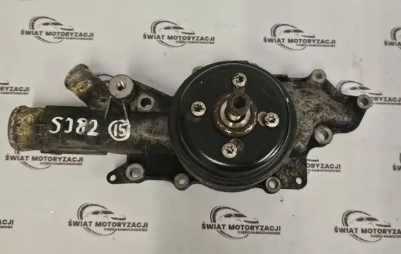 Mercedes-Benz Vito Viano W639 Water pump A6112050310