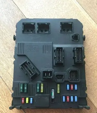 Peugeot 407 Comfort/convenience module 9655708380 BSI-S02-00
