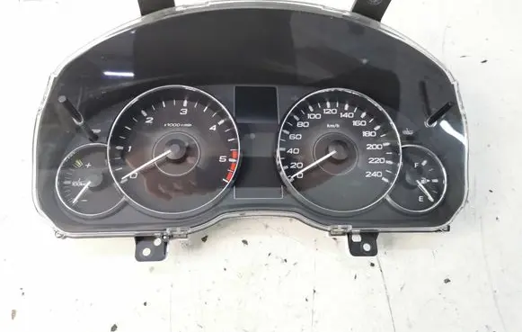 Subaru Outback Speedometer (instrument cluster) 0388011 NS05003K 1203601134153