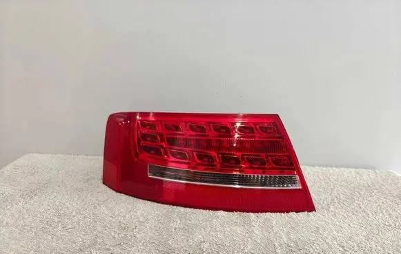 Audi A5 8T 8F Rear/tail lights 8T0945095B