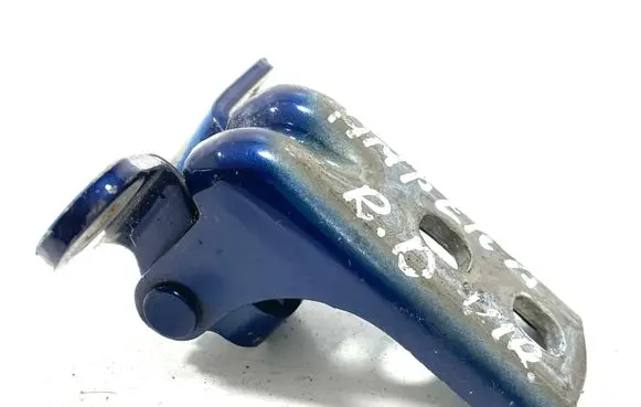 Opel Ampera Front door upper hinge