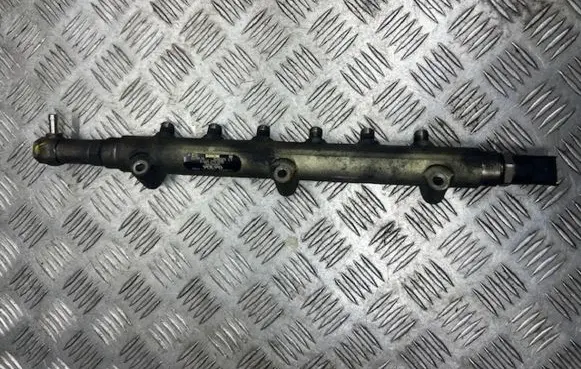 Volvo XC90 Fuel main line pipe 30622085 0445215015 000035