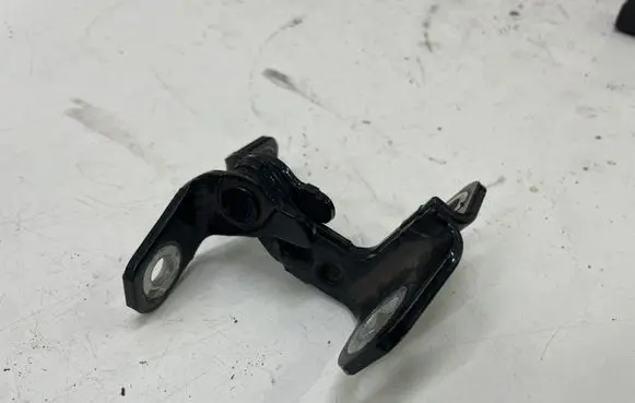 Opel Insignia B Rear door upper hinge