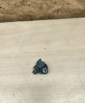 Porsche Cayenne (9Y0 9Y3) Airbag deployment crash/impact sensor 95C907651