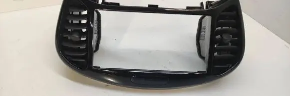 Nissan Juke I F15 Dash center air vent grill 68260BX80A