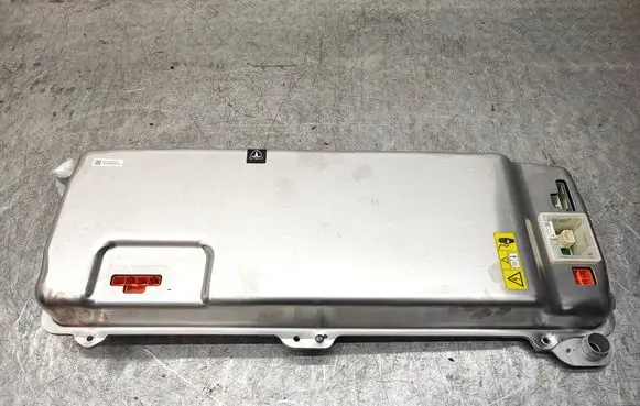 Tesla Model 3 Voltage converter inverter 113555802D 109618710E