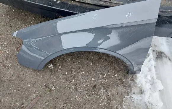 Audi RS3 Fender 8V5821105B