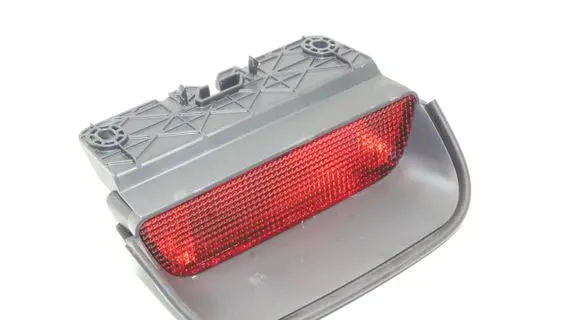Honda CR-V Third/center stoplight P6939