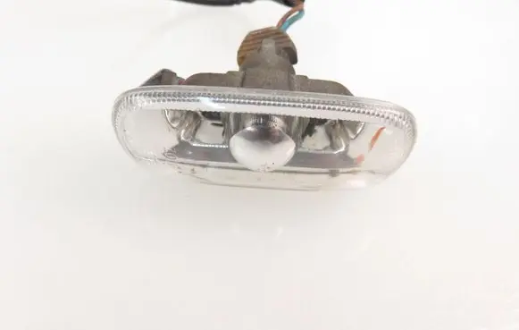 Audi A4 S4 B7 8E 8H Front fender indicator light 8E0949127