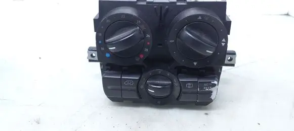 Mercedes-Benz Vito Viano W639 Climate control unit A6398301985 A6394420205 5HB00851212