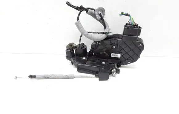 Volvo XC60 Rear door lock 30799322
