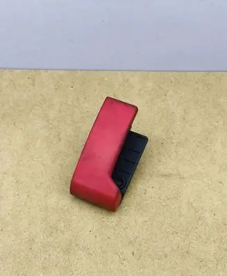 Engine bonnet (hood) release handle