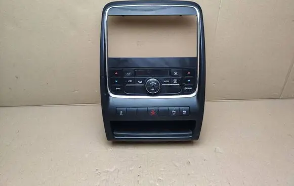 Dodge Durango III Air conditioning/heating control unit P55111925AL