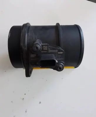 Renault Master III Mass air flow meter 8201267959 93450753