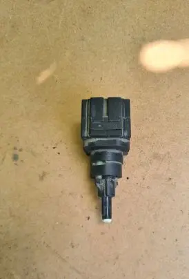 Skoda Fabia Mk2 (5J) Brake pedal sensor switch 6Q0945511