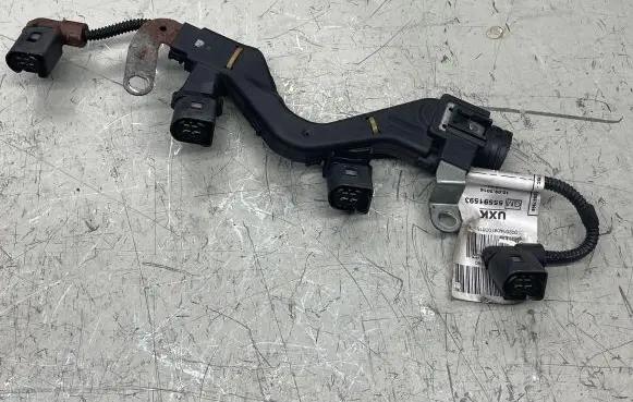 Opel Insignia A Fuel injector wires 55591593