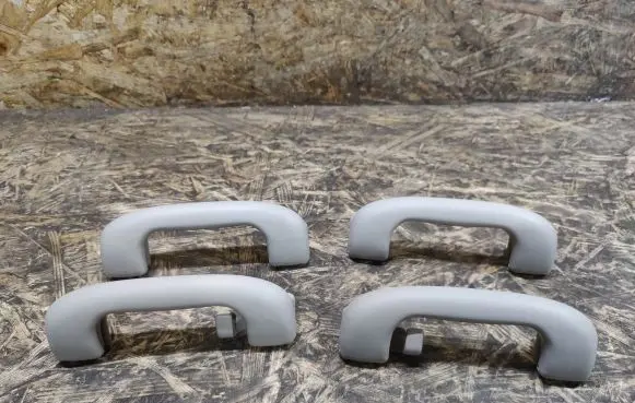 Opel Astra J A set of handles for the ceiling 