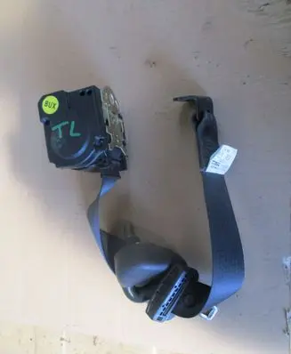 Jeep Grand Cherokee (WJ) Rear seatbelt