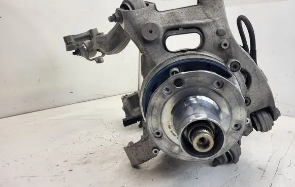Porsche 911 991 Rear wheel hub spindle/knuckle 99133161212 99133202411 99133114703