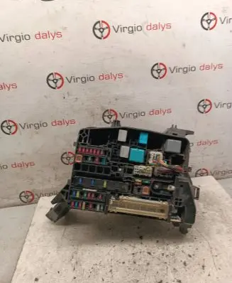 Toyota Verso Fuse box set 9099XA2