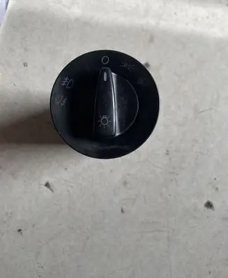 Volkswagen PASSAT B5 Light switch 1C0941531A