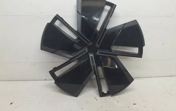 Volvo EX30 R20 wheel hub/cap/trim 80000291