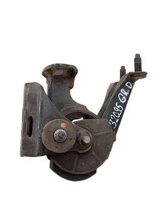 Toyota Prius (XW30) Engine mount bracket 1237137250
