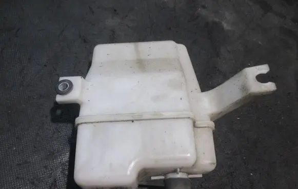 Toyota RAV 4 (XA20) Intake resonator 789428111