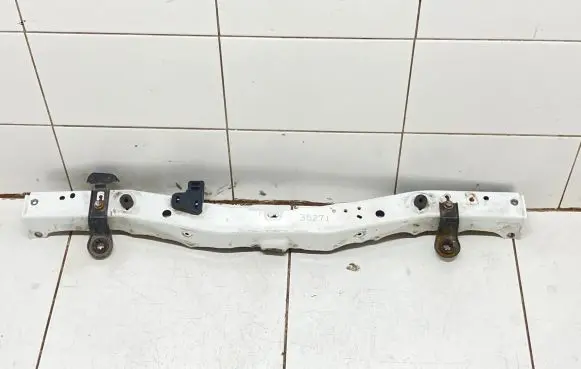 Toyota Auris E180 Top upper radiator support slam panel