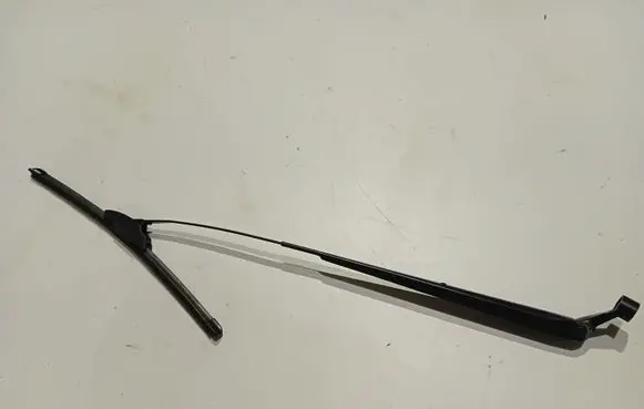 Toyota Yaris Windshield/front glass wiper blade 852110D020