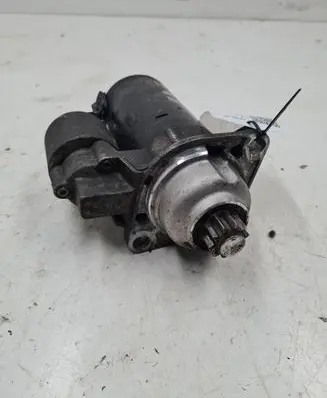 Volkswagen Golf IV Starter motor 0986017460