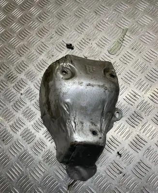 Renault Latitude (L70) Heat shield in engine bay 8200830720 E310 04140