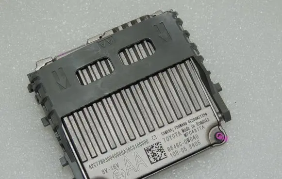 Toyota Yaris XP210 Camera control unit module 8646C0W040