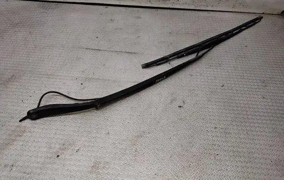 Peugeot 807 Windshield/front glass wiper blade 