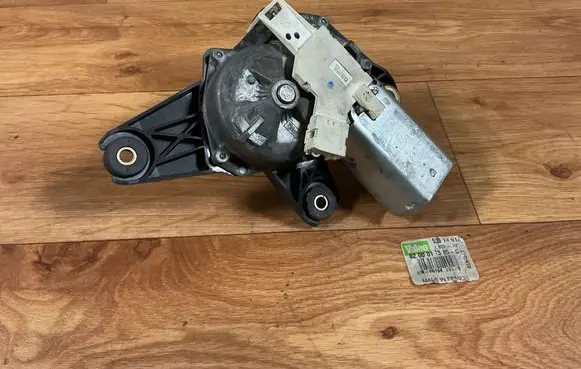 Nissan Micra Rear window wiper motor 8200017385C 001942053