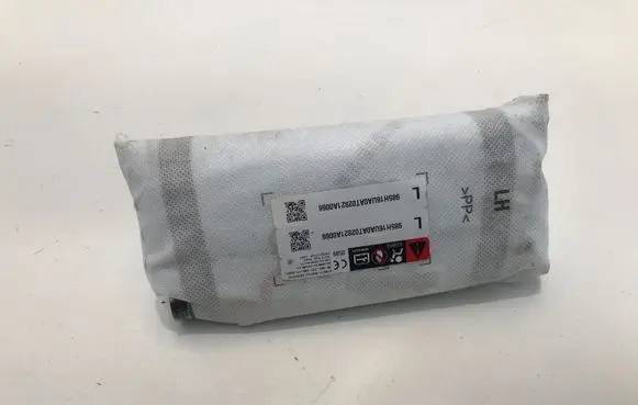 Nissan Qashqai J12 Seat airbag 985H16UA0A 34328679C 985H16UA0AT