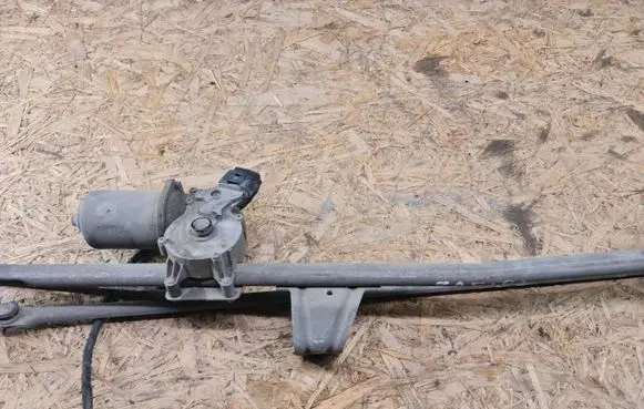 Opel Zafira B Front wiper linkage and motor 13145557 404976 5355N