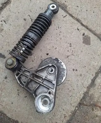 Audi A6 S6 C5 4B Generator/alternator belt tensioner 059145283A
