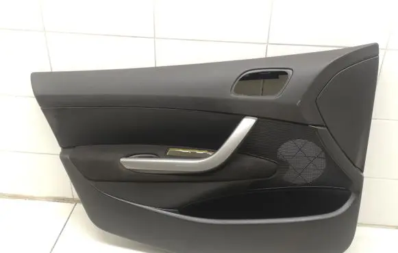 Peugeot 308 Front door card panel trim 96815315ZD