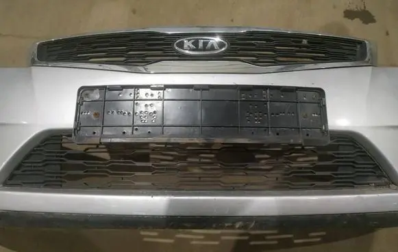 KIA Ceed Front bumper lower grill