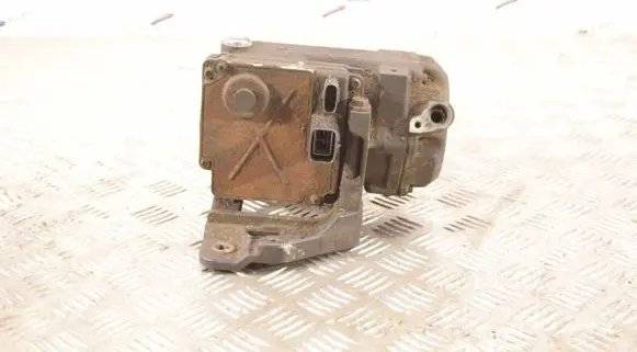 Lexus RX 330 - 350 - 400H Central locking motor 8837048022