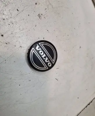 Volvo V70 Original wheel cap 30666913 D38MA VLB0011