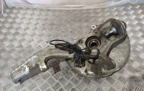 Mercedes-Benz GLE AMG (W166 - C292) Front wheel hub A1663301020 A1663340206