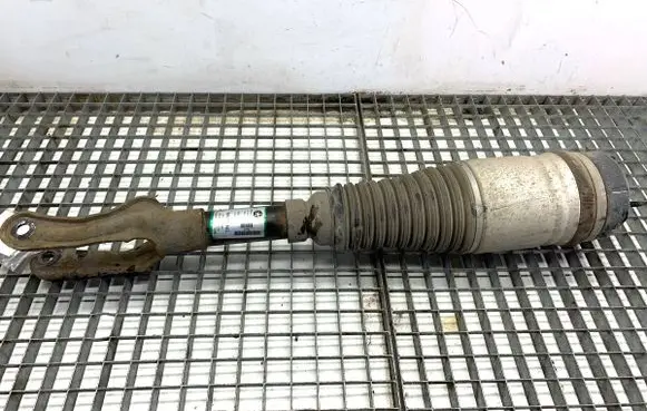 Jeep Grand Cherokee Front shock absorber/damper 68080210AB
