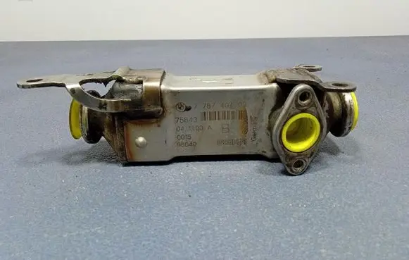 Opel Omega B2 EGR valve cooler 7787404