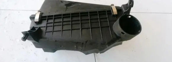 Mitsubishi Space Star Air filter box 30620760 30884026