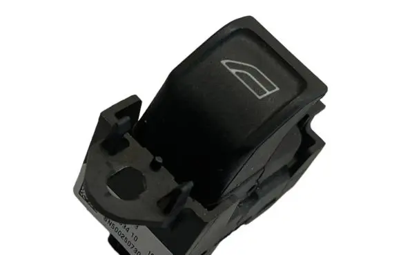 Volvo XC70 Electric window control switch 30773273 03453410
